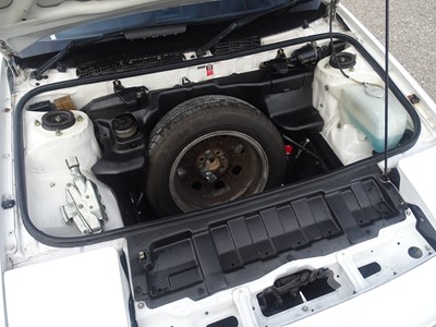 Lot 49 - 1990 Toyota MR2