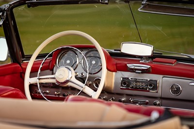 Lot 39 - 1955 Mercedes-Benz 190 SL