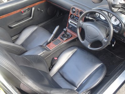 Lot 22 - 1997 Mazda MX5