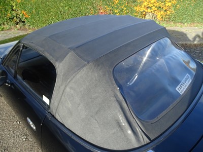 Lot 22 - 1997 Mazda MX5