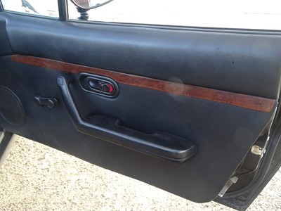 Lot 22 - 1997 Mazda MX5