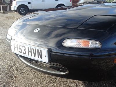 Lot 22 - 1997 Mazda MX5