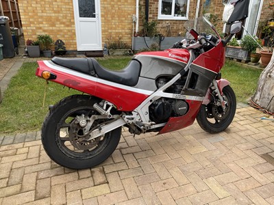 Lot 339 - 1987 Kawasaki GPZ 400R