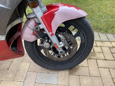 Lot 339 - 1987 Kawasaki GPZ 400R