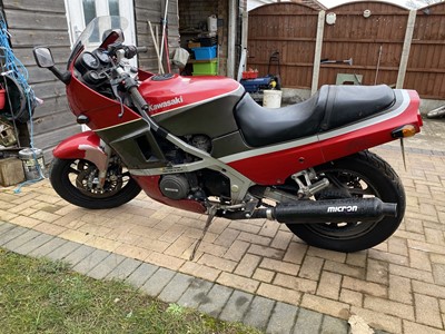 Lot 339 - 1987 Kawasaki GPZ 400R