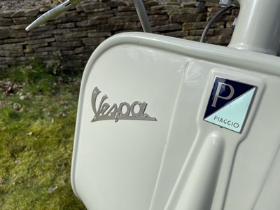 Lot 108 - 1954 Vespa VM2T Faro Basso