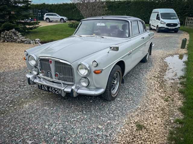 Lot 97 - 1973 Rover P5B Coupe