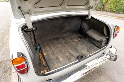 Lot 97 - 1973 Rover P5B Coupe
