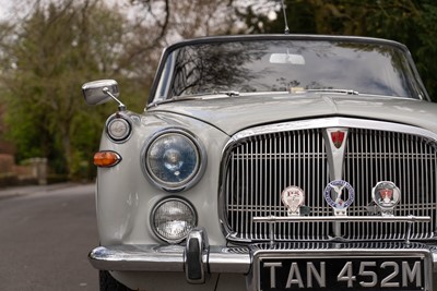 Lot 97 - 1973 Rover P5B Coupe