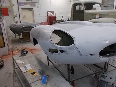 Lot 107 - 1962 Jaguar E-Type 3.8 Roadster