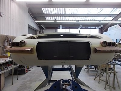 Lot 107 - 1962 Jaguar E-Type 3.8 Roadster