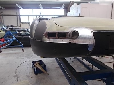 Lot 107 - 1962 Jaguar E-Type 3.8 Roadster
