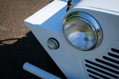 Lot 99 - 1964 Austin Mini Moke 'Live and Let Die' Tribute
