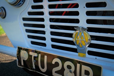 Lot 99 - 1964 Austin Mini Moke 'Live and Let Die' Tribute