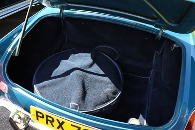 Lot 13 - 1973 MG B Roadster