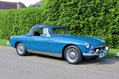 Lot 13 - 1973 MG B Roadster