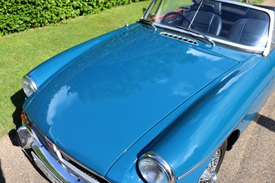 Lot 13 - 1973 MG B Roadster