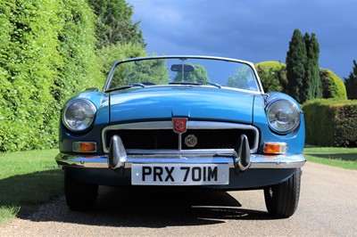 Lot 13 - 1973 MG B Roadster