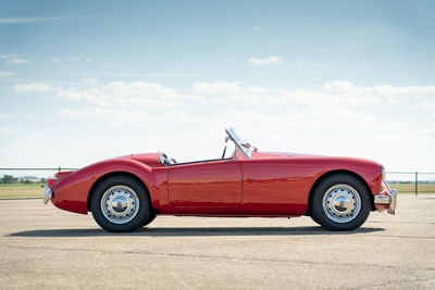 Lot 39 - 1960 MGA 1600 Roadster