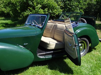 Lot 5 - 1949 Triumph 2000 Roadster