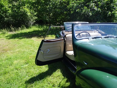 Lot 5 - 1949 Triumph 2000 Roadster