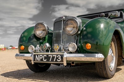 Lot 5 - 1949 Triumph 2000 Roadster