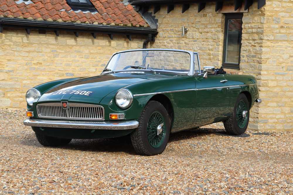 Lot 79 - 1967 MG B Roadster