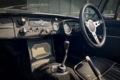 Lot 79 - 1967 MG B Roadster