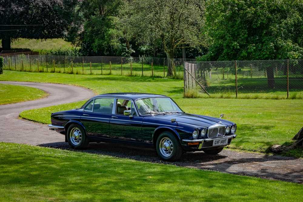 Lot 90 - 1979 Daimler Sovereign Vanden Plas