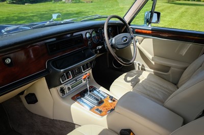 Lot 90 - 1979 Daimler Sovereign Vanden Plas