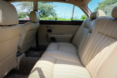 Lot 90 - 1979 Daimler Sovereign Vanden Plas