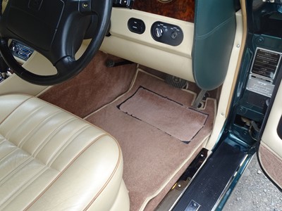 Lot 39 - 1994 Bentley Brooklands