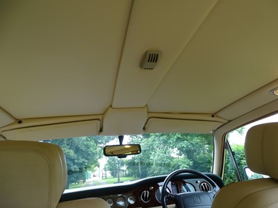 Lot 39 - 1994 Bentley Brooklands