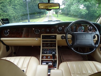 Lot 39 - 1994 Bentley Brooklands