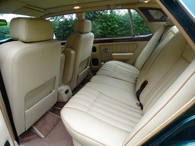 Lot 39 - 1994 Bentley Brooklands
