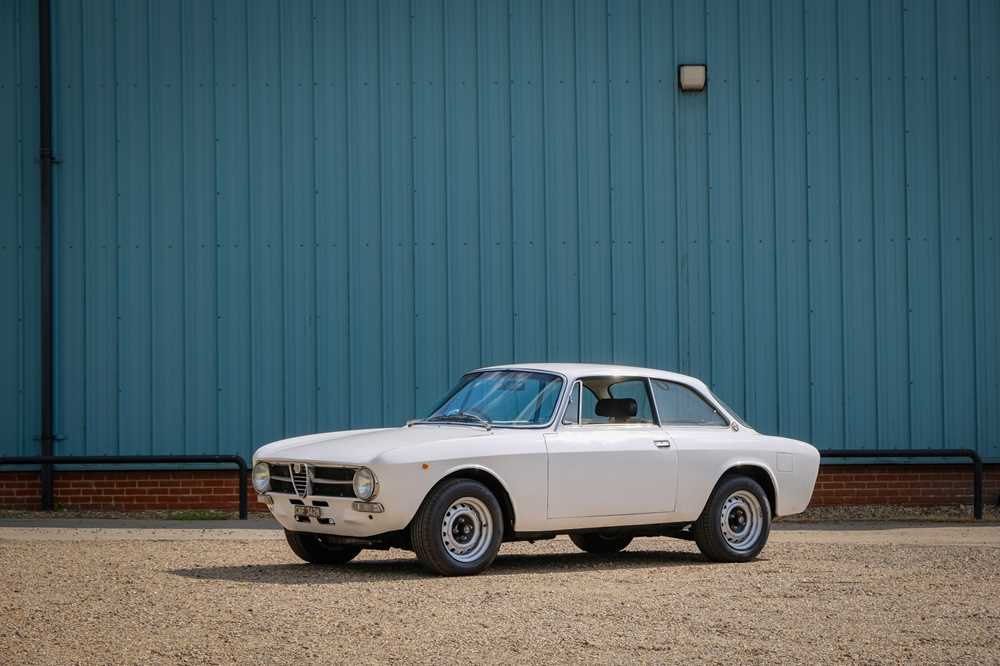 Lot 126 - 1974 Alfa Romeo GT Junior 1600