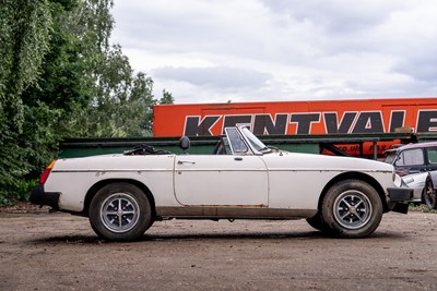 Lot 1978 MG B Roadster