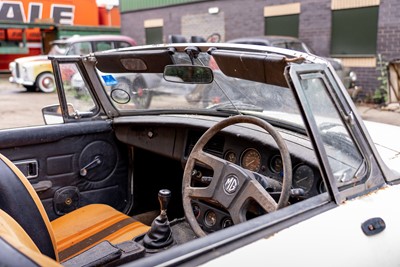 Lot 1978 MG B Roadster