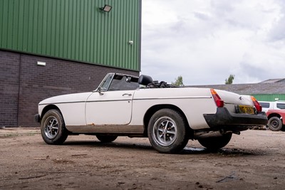 Lot 1978 MG B Roadster