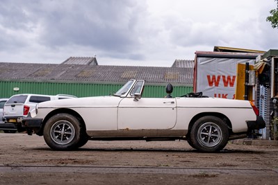 Lot 1978 MG B Roadster