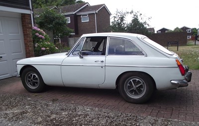 Lot 1971 MG B GT