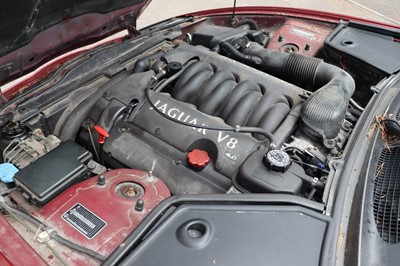 Lot 1999 Jaguar XK8 Coupe