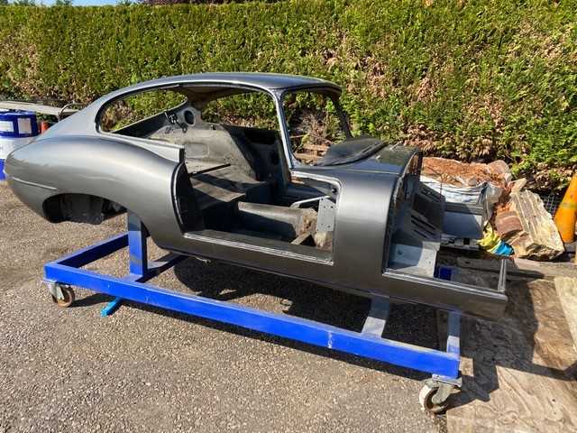 Lot 1965 Jaguar E-Type 4.2 Coupe