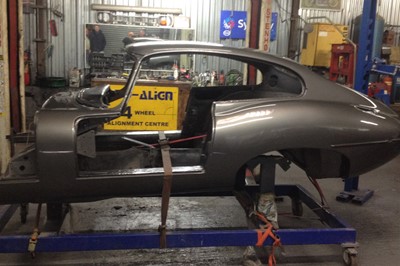 Lot 1965 Jaguar E-Type 4.2 Coupe