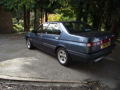 Lot 76 - 1988 Alfa Romeo 164