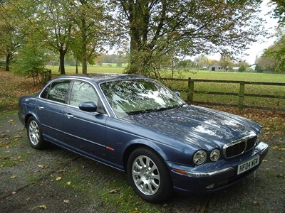 Lot 41 - 2004 Jaguar XJ6 V6