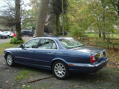 Lot 41 - 2004 Jaguar XJ6 V6