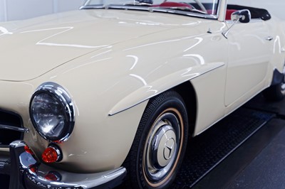 Lot 79 - 1960 Mercedes-Benz 190 SL