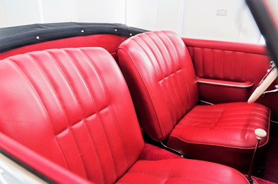 Lot 79 - 1960 Mercedes-Benz 190 SL