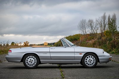 Lot 3 - 1991 Alfa Romeo Spider 2.0 S4